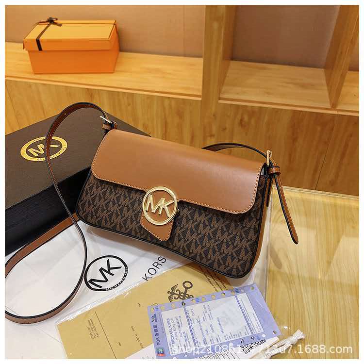 Women'S Bags Michael Kors - حقيبة كروس بودي من مايكل كورس،