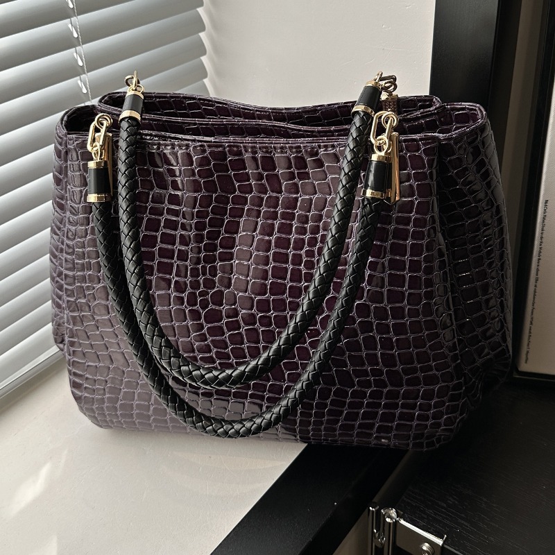 حقيبة كلاسيكية بمقبض علوي من ا - مراجعة Women Bags Europe وسعره