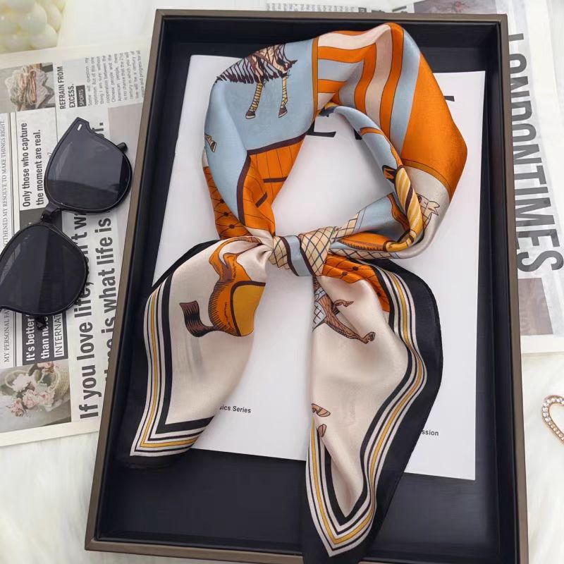 وشاح مربع فاخر من حرير التوت ا - مراجعة Women'S Retro Bags وسعره