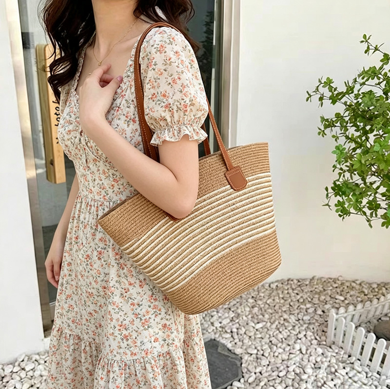 حقيبة يد نسائية من القش المخطط - مراجعة Women Bags Leather وسعره