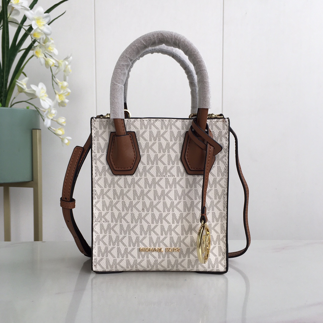حقيبة يد مايكل كورس ميرسر جديد - مراجعة Women'S Bags Michael Kors وسعره