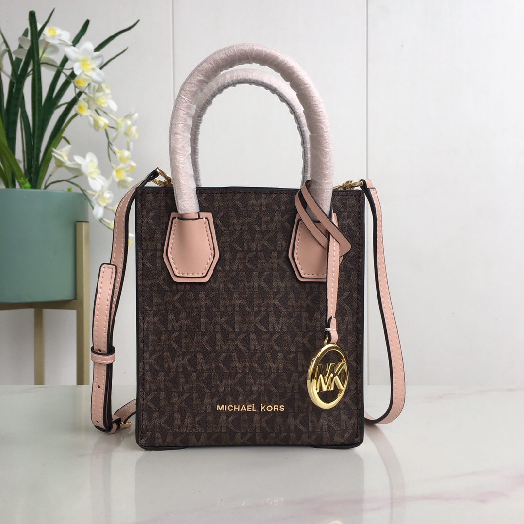 حقيبة يد مايكل كورس ميرسر جديد - مراجعة Women'S Bags Michael Kors وسعره