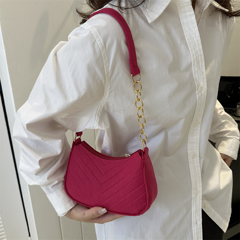حقائب كتف صغيرة للنساء موضة ور - مراجعة Women Bags Chanel وسعره