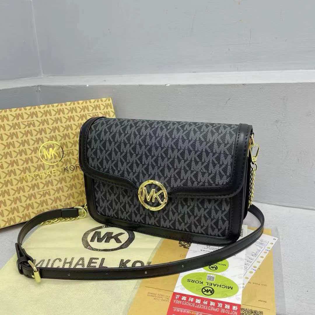 حقيبة كروس بودي نسائية من مايك - مراجعة Women'S Bags Michael Kors وسعره