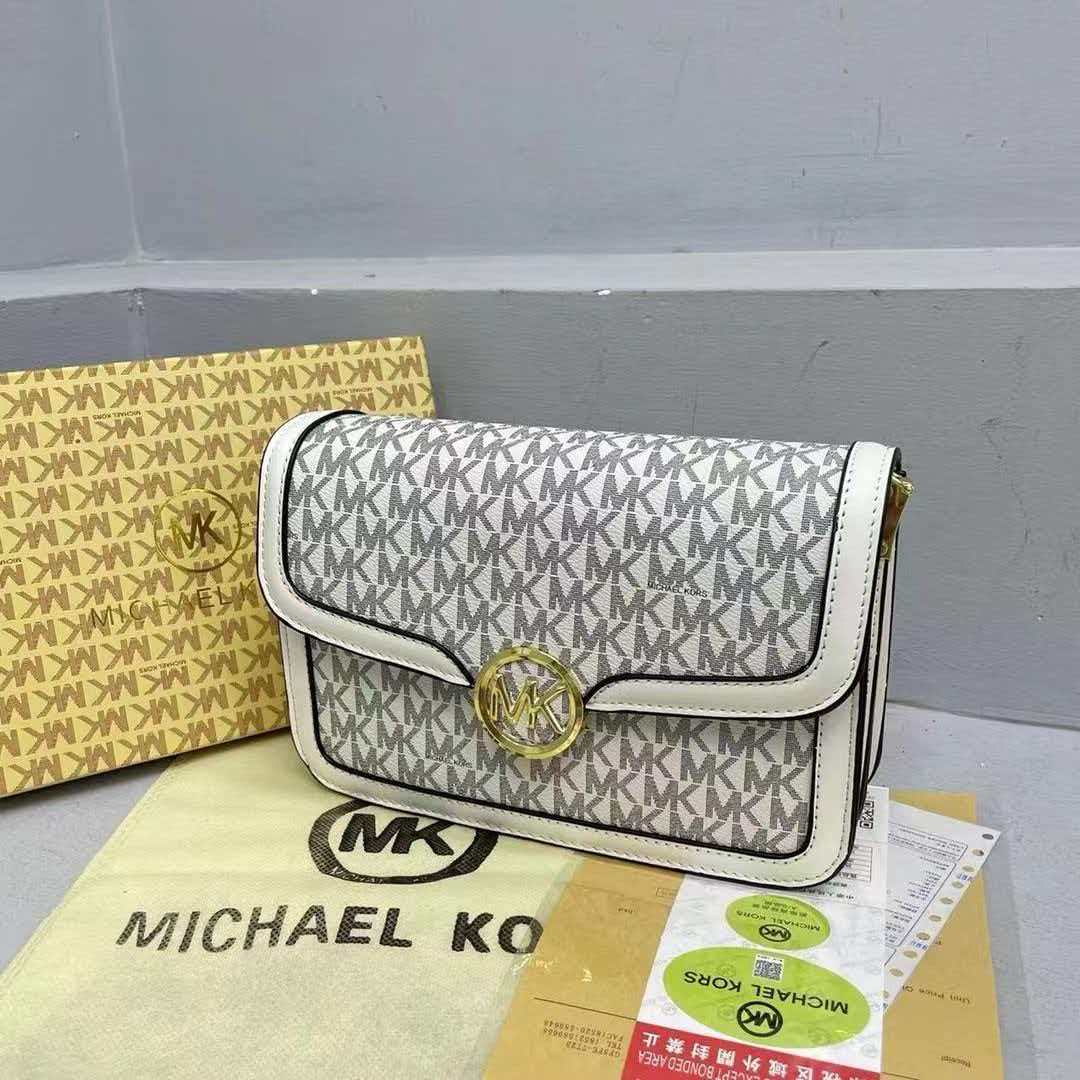 حقيبة كروس بودي نسائية من مايك - مراجعة Women'S Bags Michael Kors وسعره